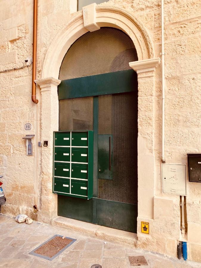Ferienwohnung Casa Nathalie - Au Coeur Du Baroque Lecce Exterior foto